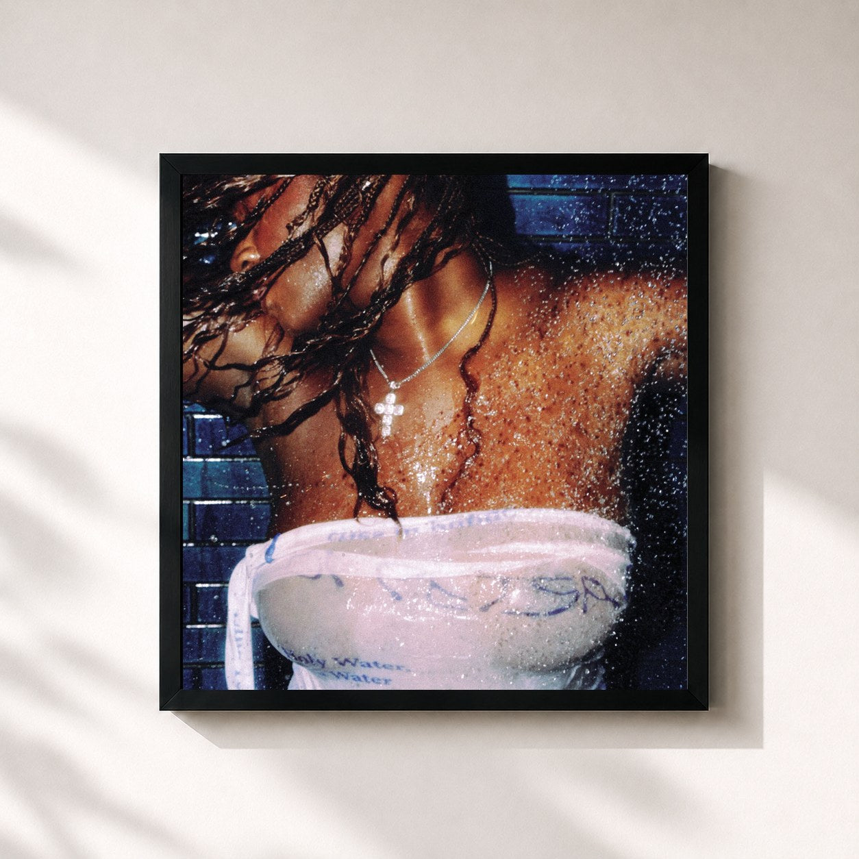 #noir Tableau carré de l'album Fountain Baby de amaarae, cadre noir 32x32 cm