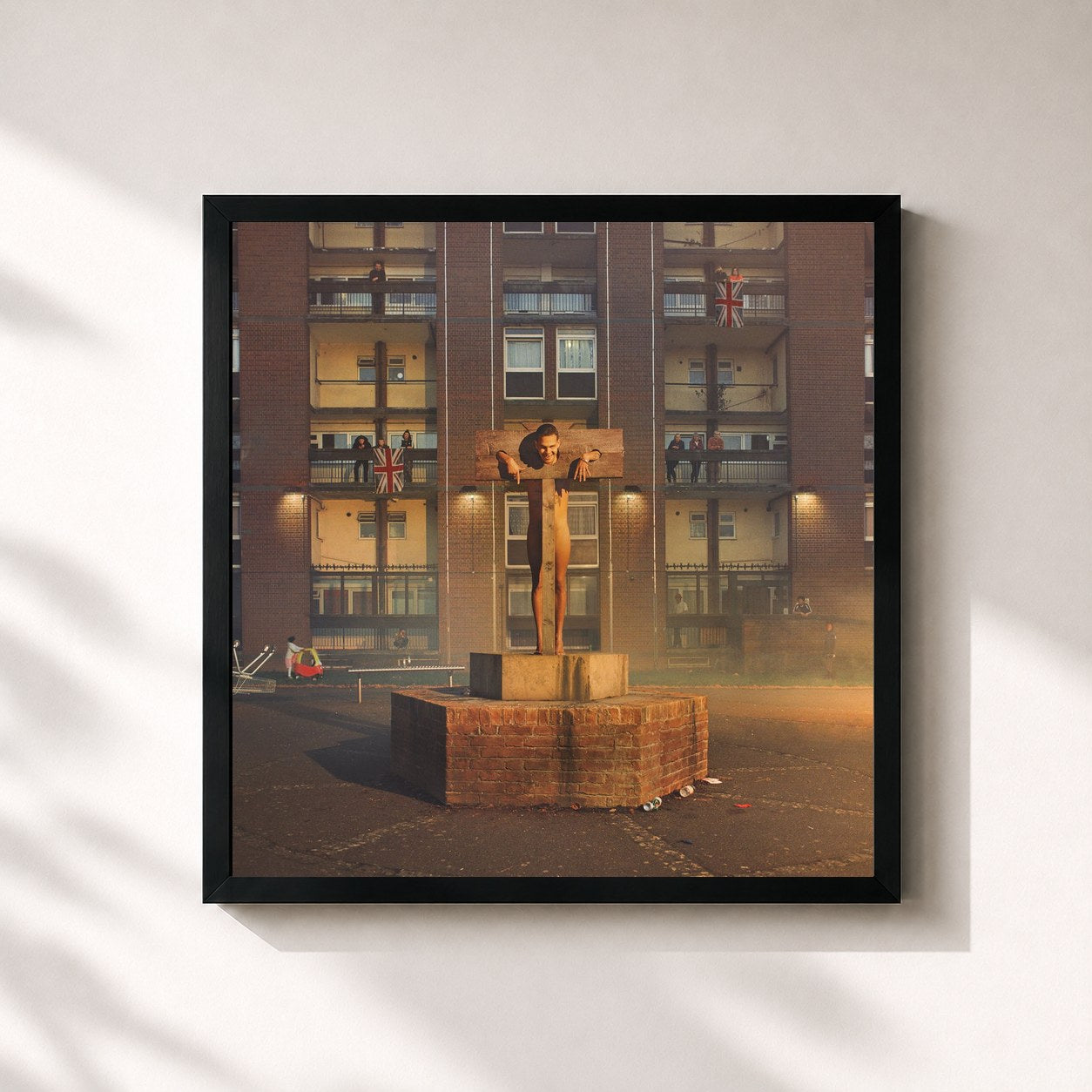 #noir Tableau carré de l'album Nothing Great About Britain de slowthai, cadre noir 32x32 cm