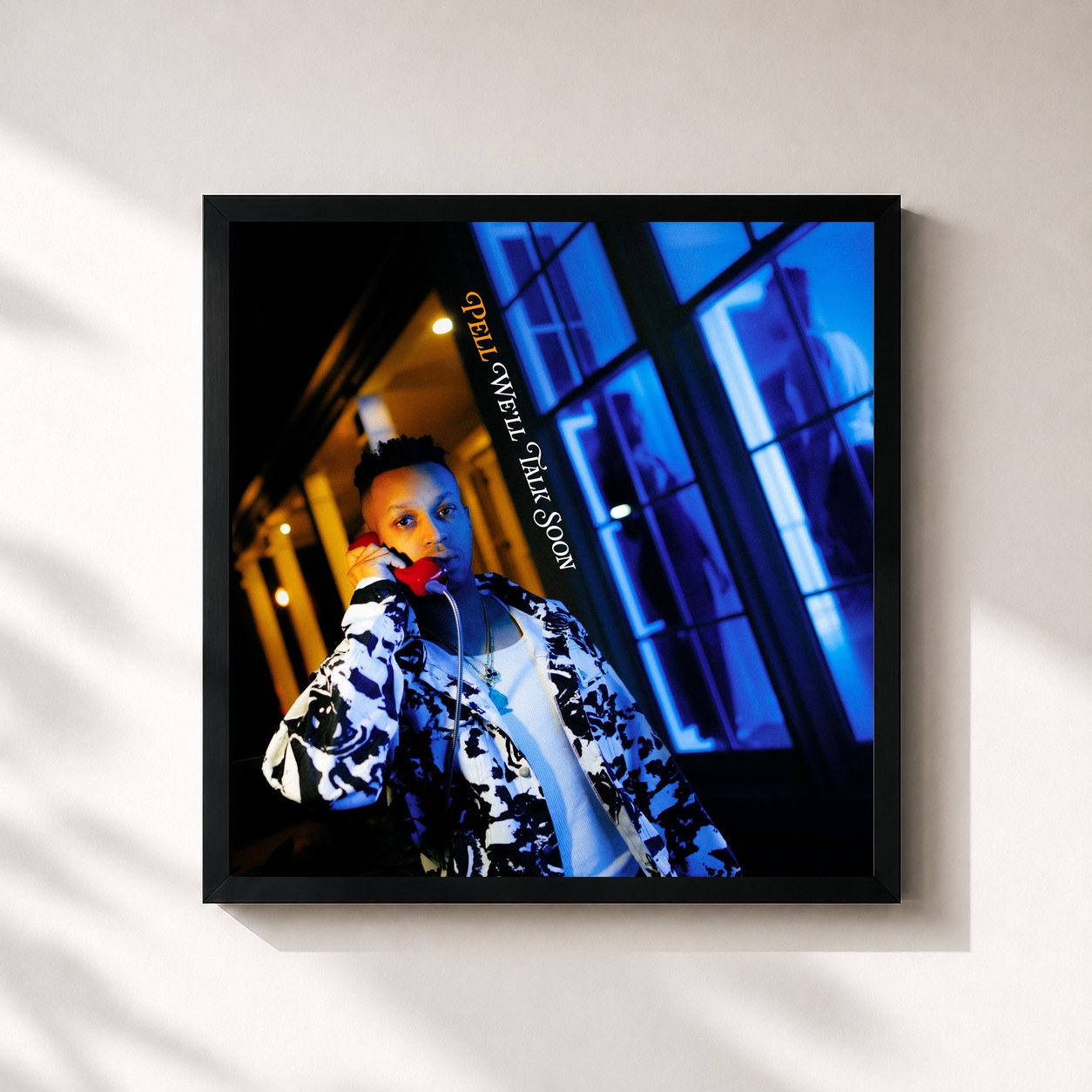 #noir Tableau carré de l'album We'll Talk Soon de Pell, cadre noir 32x32 cm