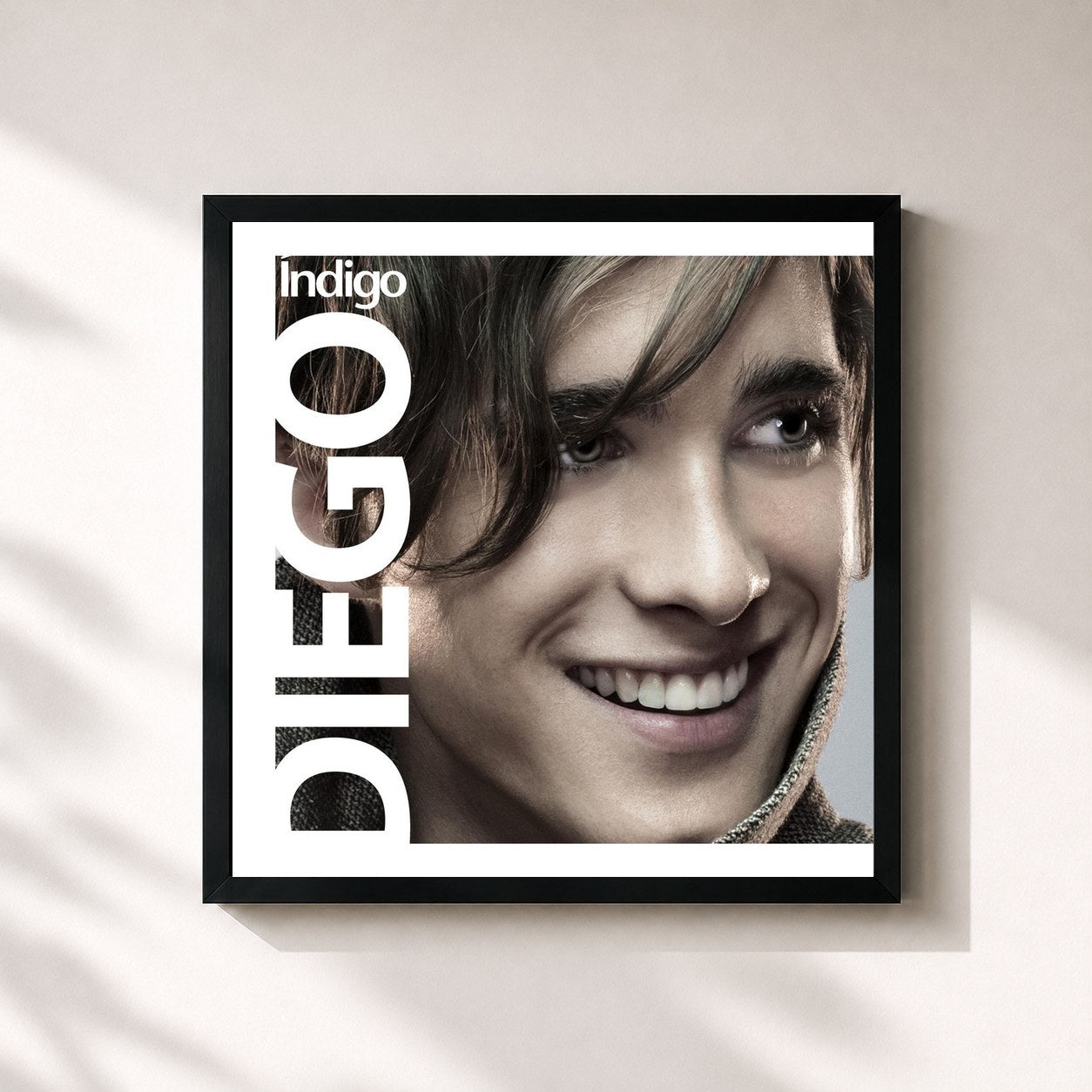 #noir Tableau carré de l'album Índigo Latinamerican Version de Diego Boneta, cadre noir 32x32 cm
