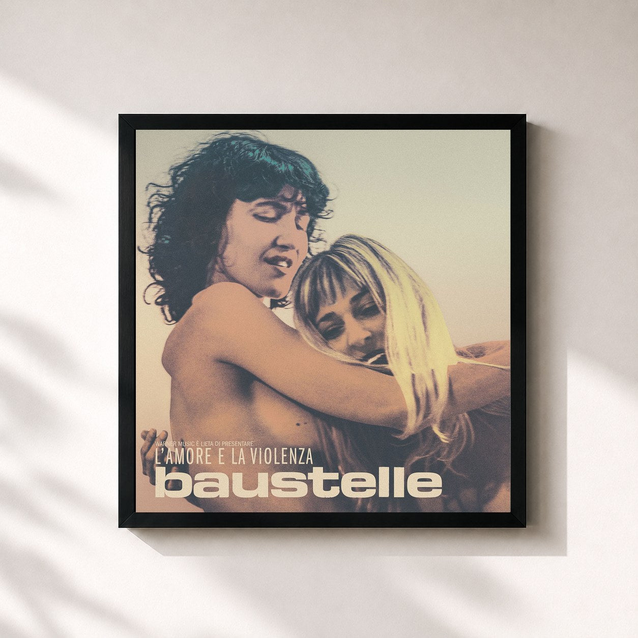 #noir Tableau carré de l'album L'amore e la violenza de Baustelle, cadre noir 32x32 cm