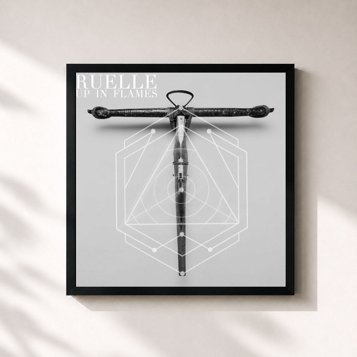 #noir Tableau carré de l'album Up In Flames de Ruelle, cadre noir 32x32 cm