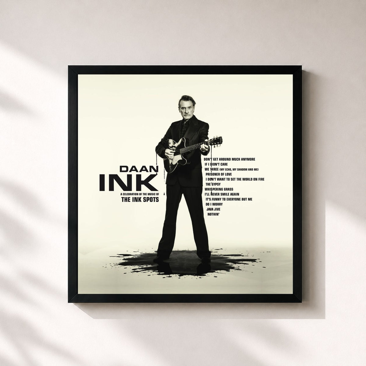 #noir Tableau carré de l'album INK de Daan, cadre noir 32x32 cm