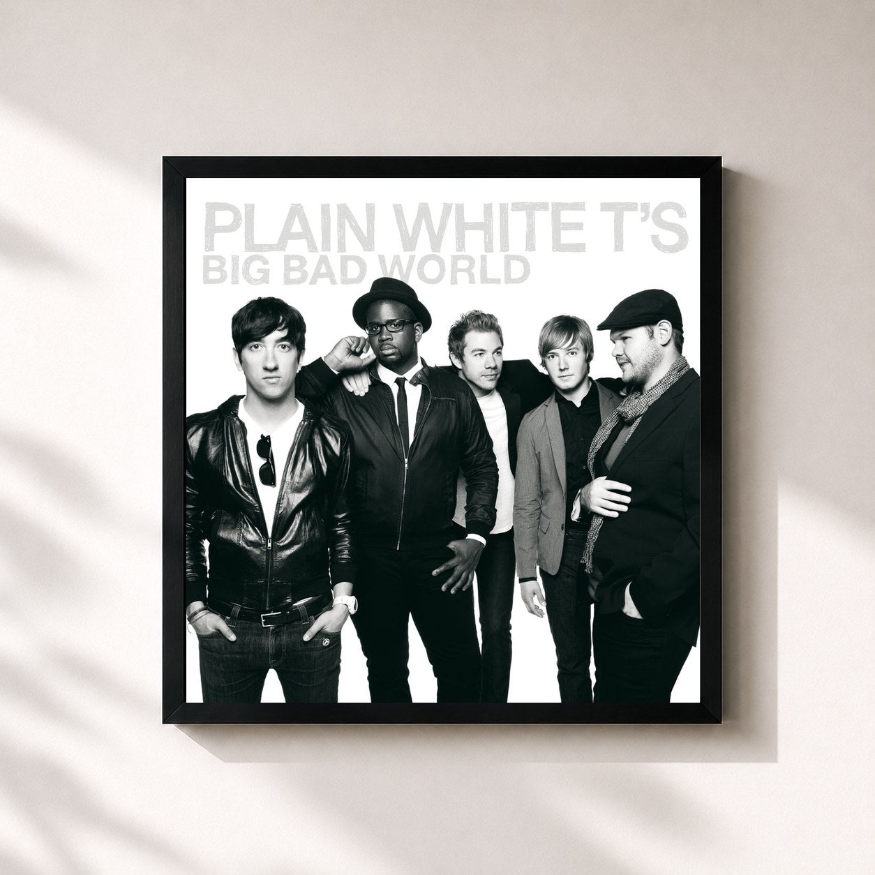 #noir Tableau carré de l'album Big Bad World de Plain White T's, cadre noir 32x32 cm