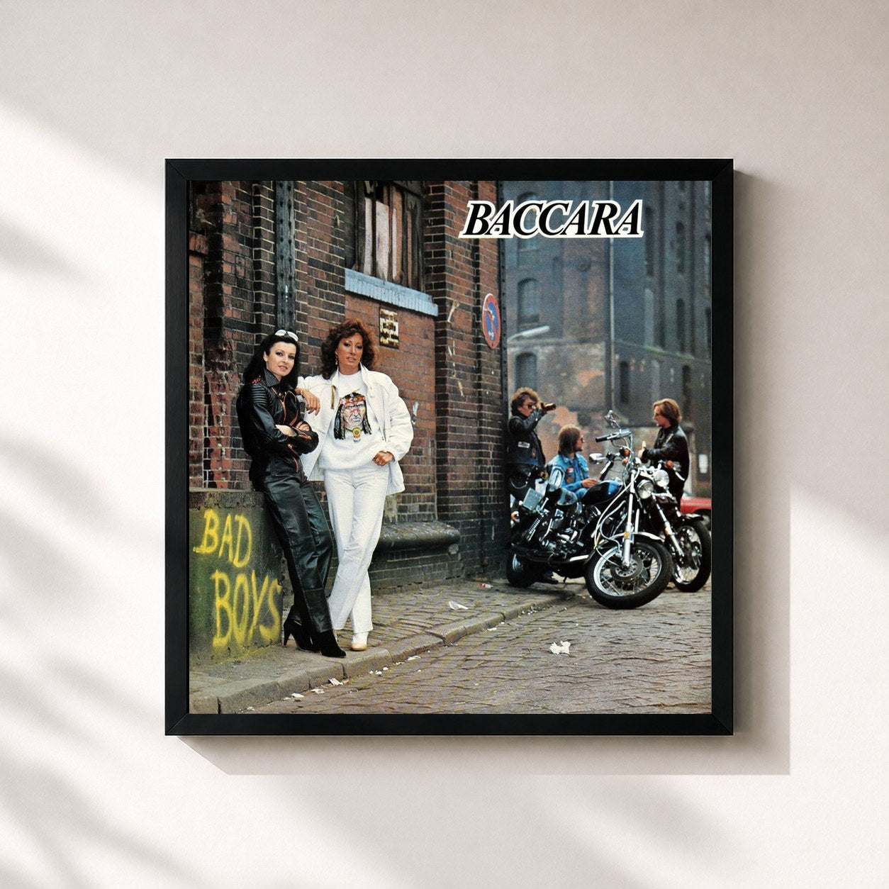 #noir Tableau carré de l'album Bad Boys de Baccara, cadre noir 32x32 cm