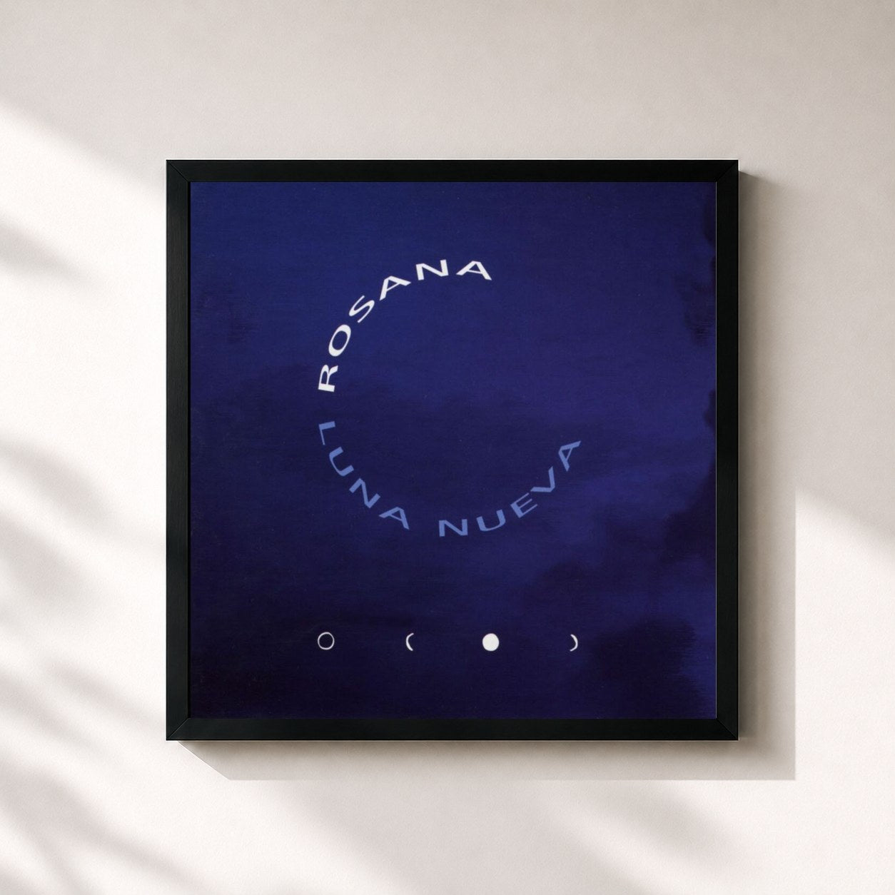 #noir Tableau carré de l'album Luna nueva de Rosana, cadre noir 32x32 cm