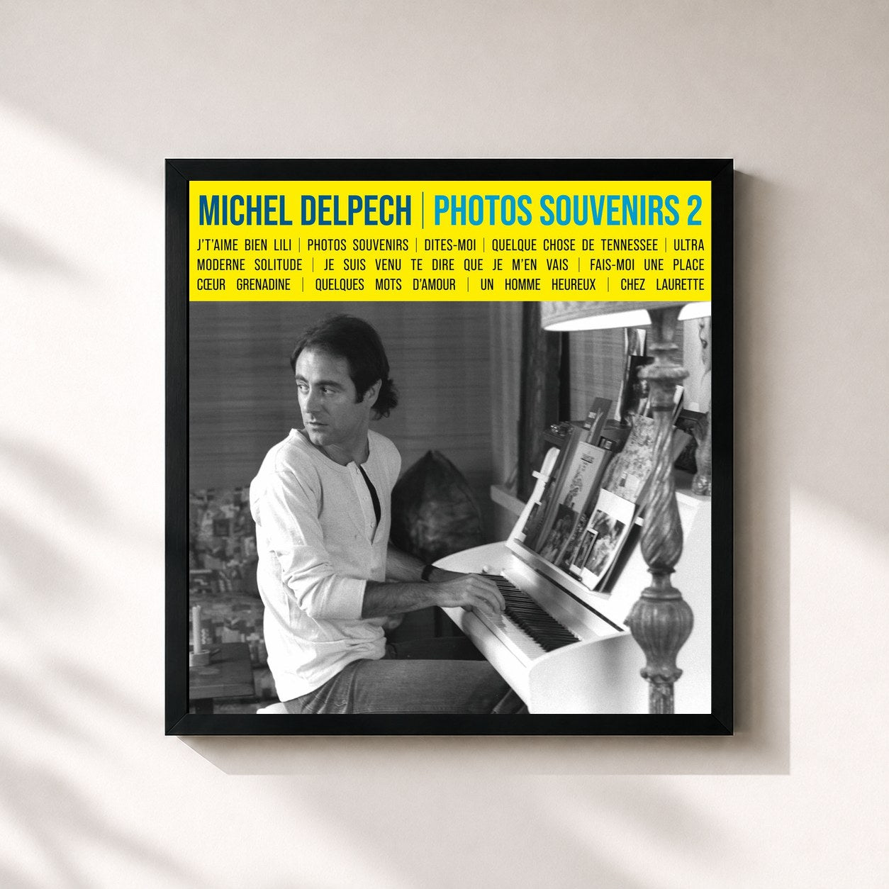 #noir Tableau carré de l'album Photos souvenirs 2 de Michel Delpech, cadre noir 32x32 cm
