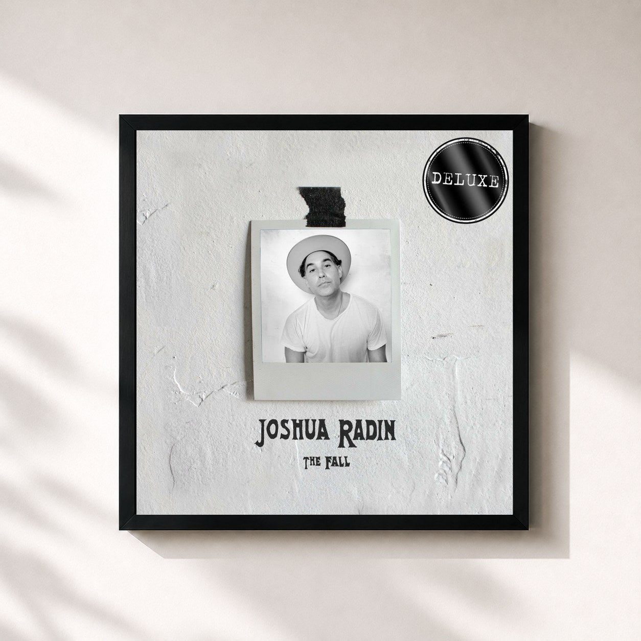 #noir Tableau carré de l'album The Fall (Deluxe) de Joshua Radin, cadre noir 32x32 cm