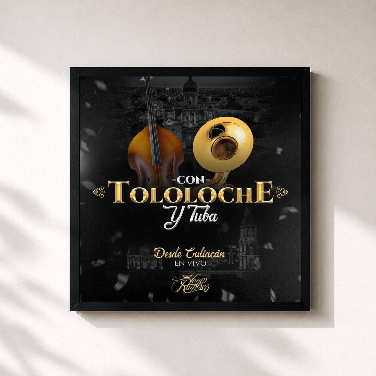 #noir Tableau carré de l'album Con Tololoche Y Tuba Desde Culiacan de Lenin Ramírez, cadre noir 32x32 cm