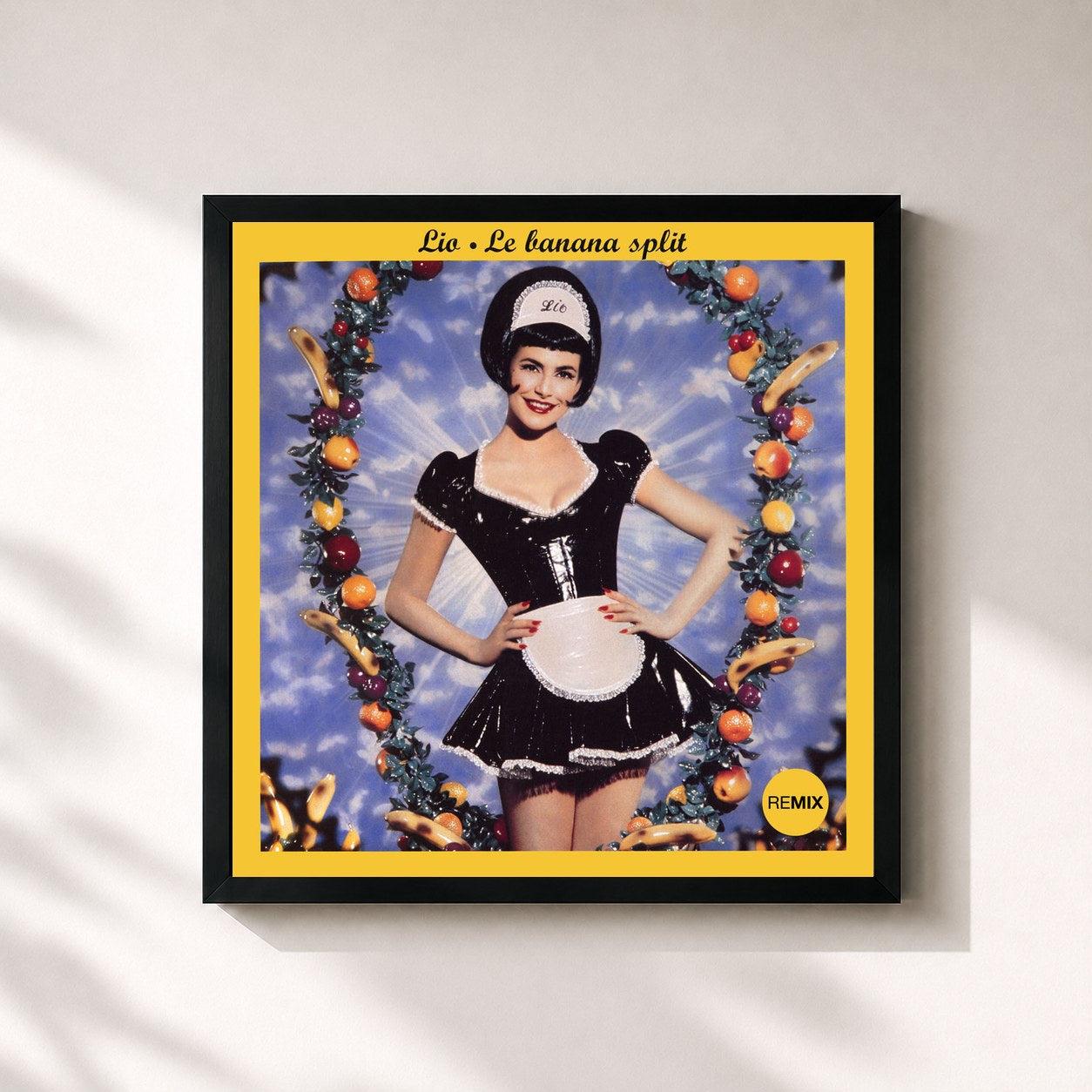 #noir Tableau carré de l'album Le Banana Split (Remix Album) de Lio, cadre noir 32x32 cm