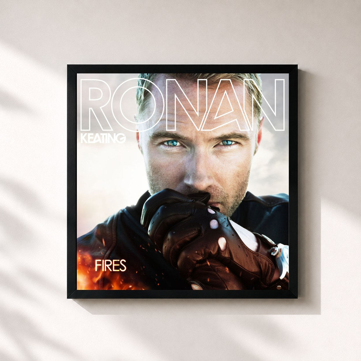 #noir Tableau carré de l'album Fires de Ronan Keating, cadre noir 32x32 cm