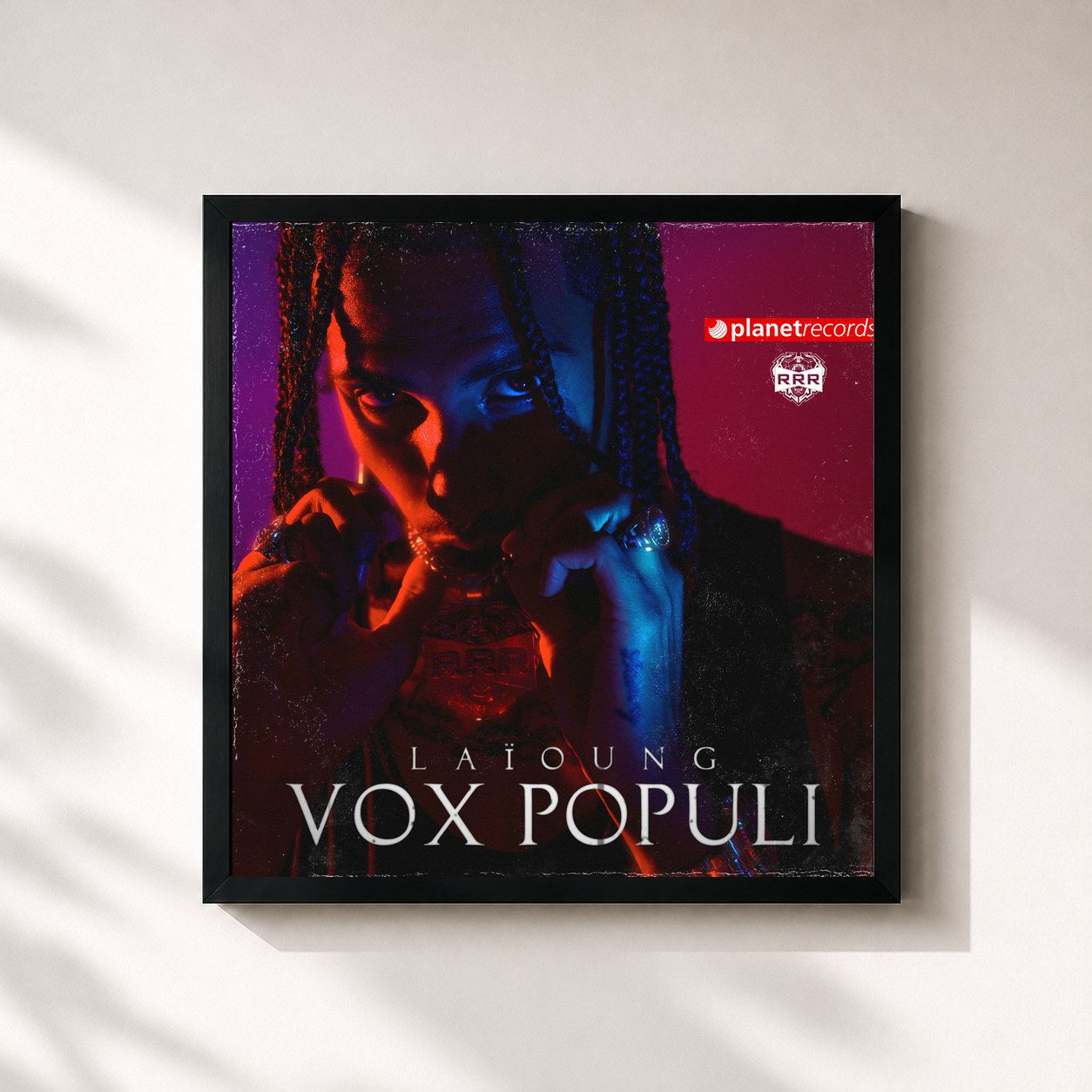 #noir Tableau carré de l'album Vox Populi de Laïoung, cadre noir 32x32 cm