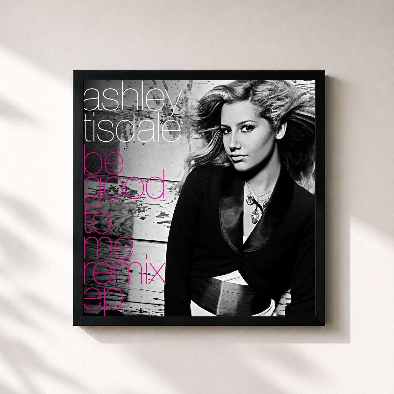 #noir Tableau carré de l'album Be Good to Me Remix EP de Ashley Tisdale, cadre noir 32x32 cm