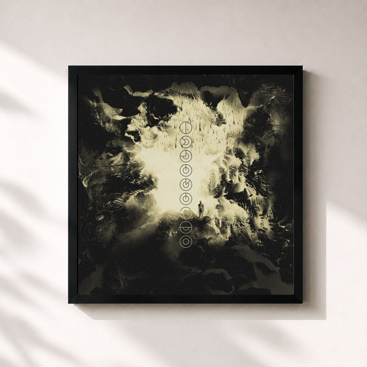 #noir Tableau carré de l'album L A B I R I N T 0 de Scalene, cadre noir 32x32 cm