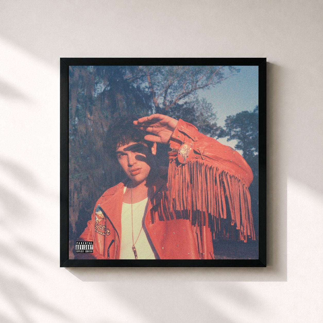 #noir Tableau carré de l'album A Lone Star Story de Austin Mahone, cadre noir 32x32 cm