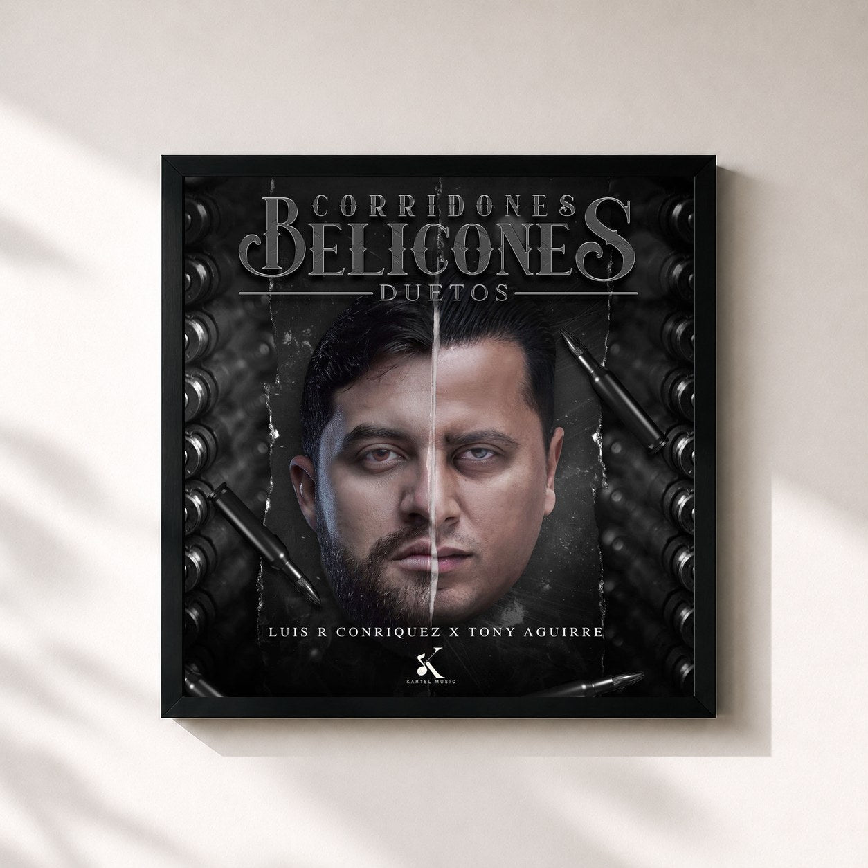 #noir Tableau carré de l'album Corridones Belicones Duetos de Luis R Conriquez, cadre noir 32x32 cm