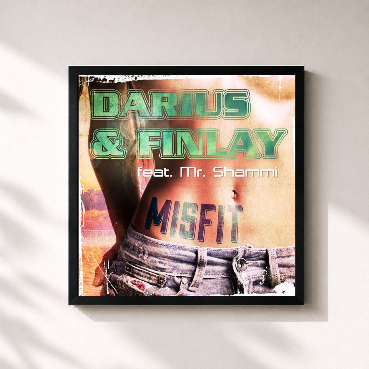 #noir Tableau carré de l'album Misfit de Darius & Finlay, cadre noir 32x32 cm