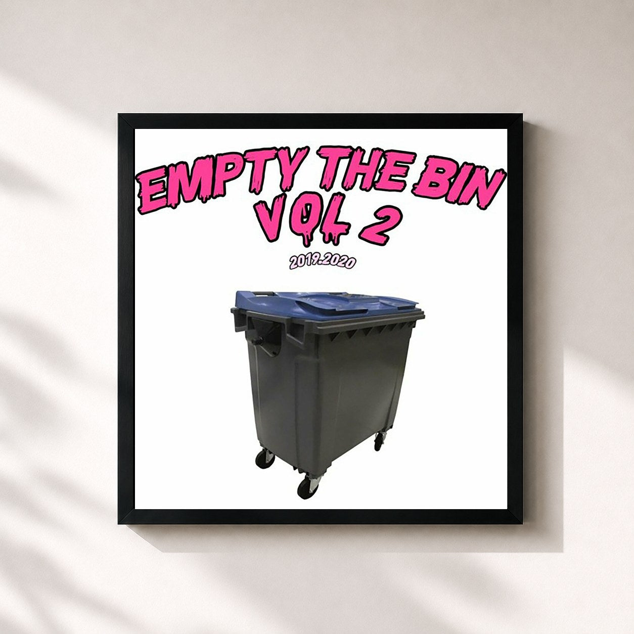 #noir Tableau carré de l'album EMPTY THE BIN VOL.2 de La Fève, cadre noir 32x32 cm