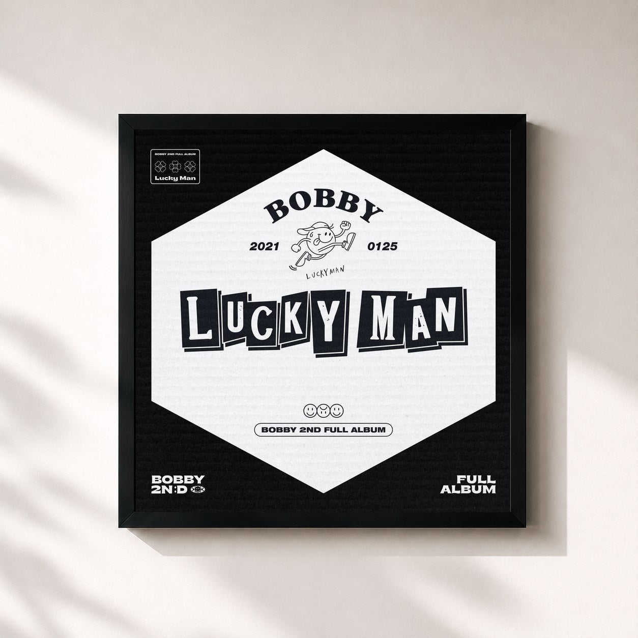 #noir Tableau carré de l'album LUCKY MAN de BOBBY, cadre noir 32x32 cm