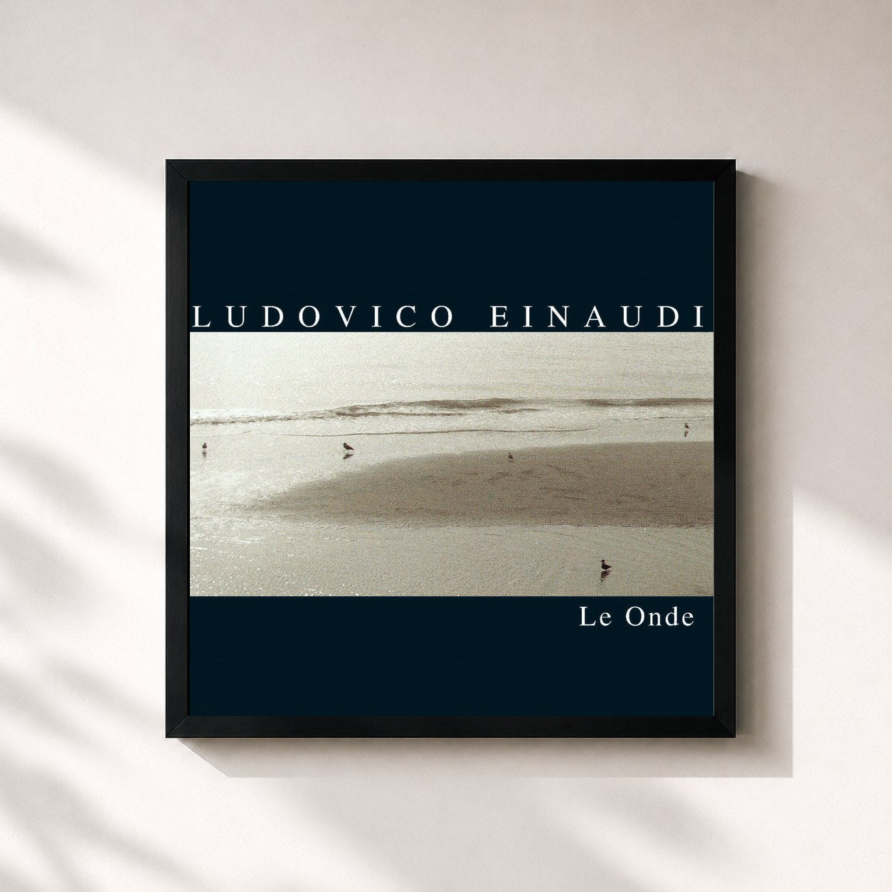 #noir Tableau carré de l'album Le Onde de Ludovico Einaudi, cadre noir 32x32 cm