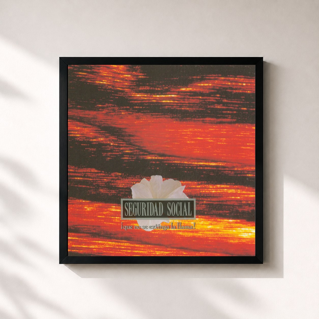 #noir Tableau carré de l'album Que No Se Extinga La Llama! de Seguridad Social, cadre noir 32x32 cm
