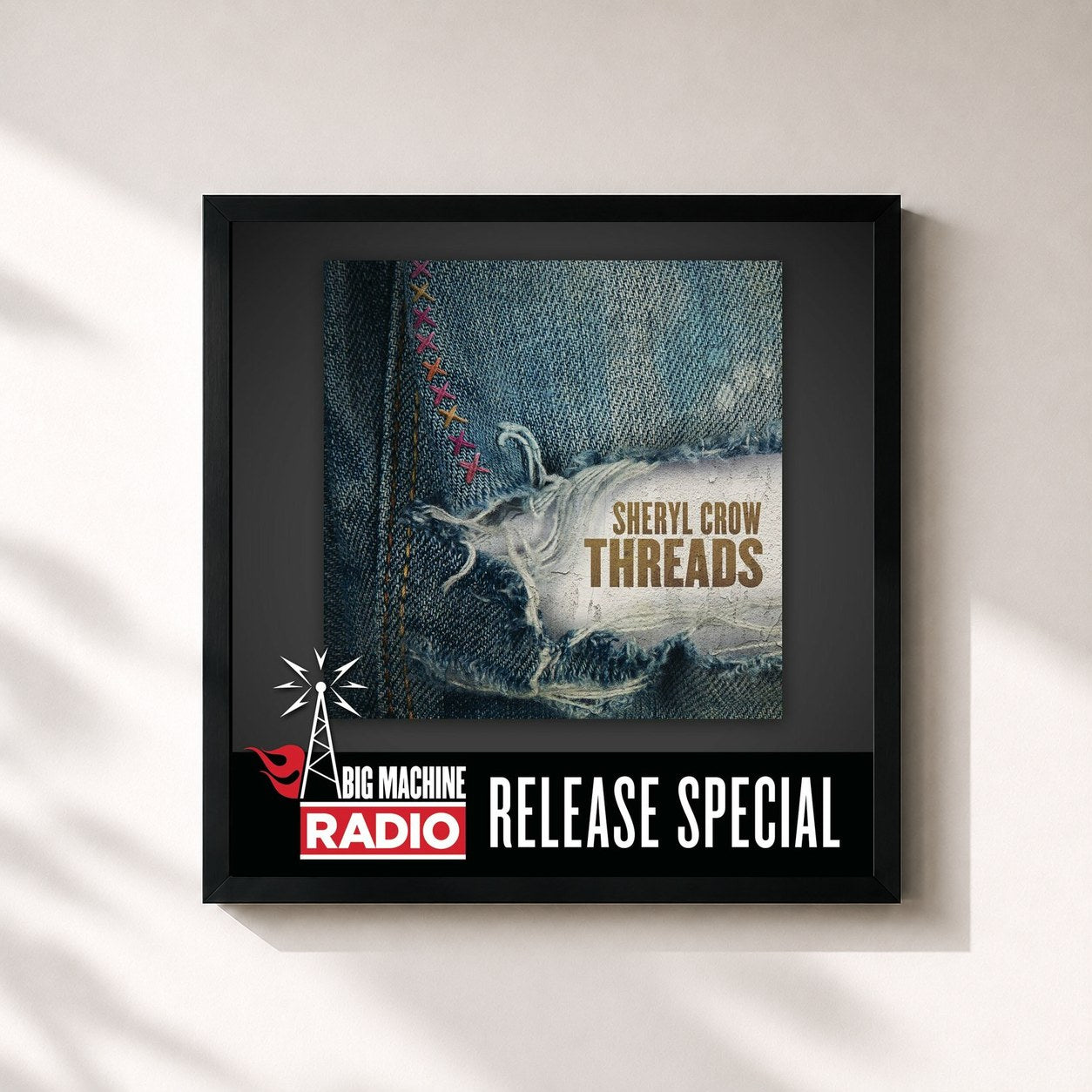 #noir Tableau carré de l'album Threads (Big Machine Radio Release Special) de Sheryl Crow, cadre noir 32x32 cm