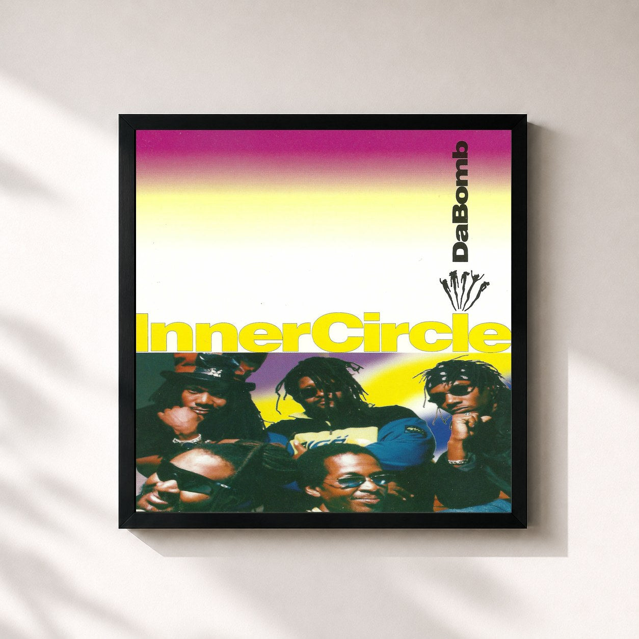 #noir Tableau carré de l'album Da Bomb de Inner Circle, cadre noir 32x32 cm