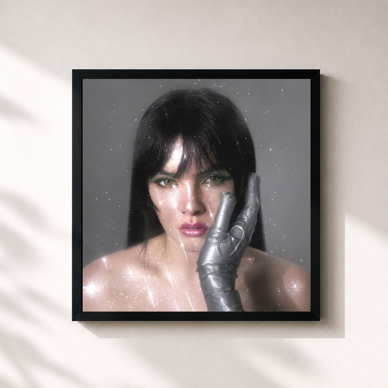 #noir Tableau carré de l'album Ur an Angel I’m Just Particles de BENEE, cadre noir 32x32 cm