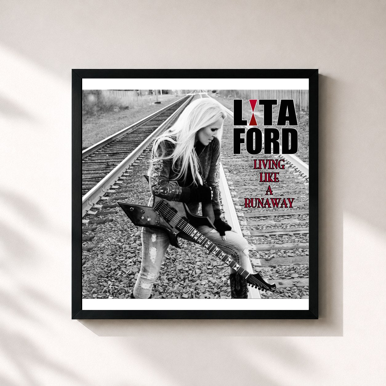 #noir Tableau carré de l'album Living Like a Runaway de Lita Ford, cadre noir 32x32 cm