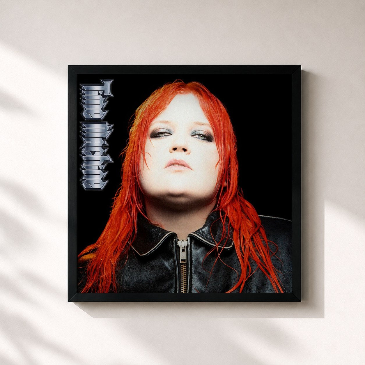 #noir Tableau carré de l'album Time Machine de Alma, cadre noir 32x32 cm