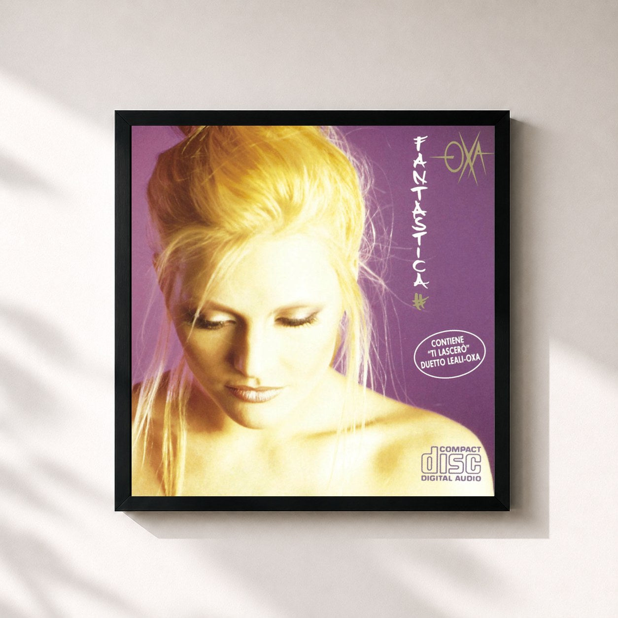 #noir Tableau carré de l'album Fantastica de Anna Oxa, cadre noir 32x32 cm