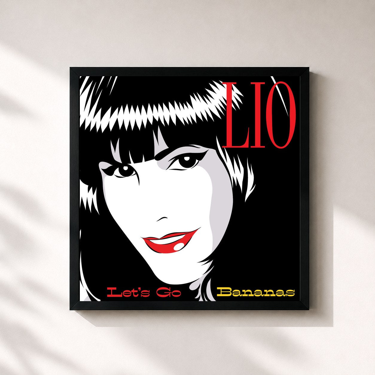 #noir Tableau carré de l'album Let's Go Bananas de Lio, cadre noir 32x32 cm