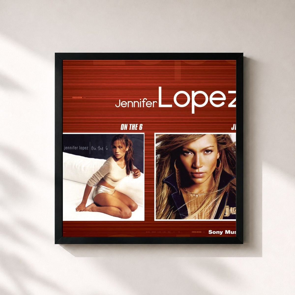 #noir Tableau carré de l'album On The 6 / J. Lo (Coffret 2 CD) de Jennifer Lopez, cadre noir 32x32 cm