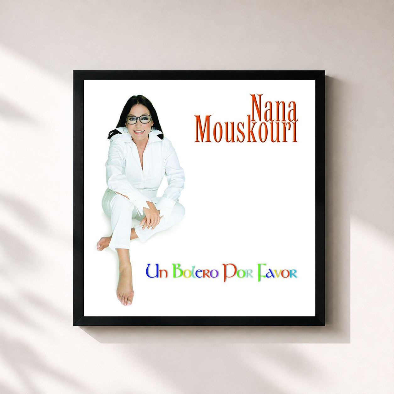 #noir Tableau carré de l'album Un Bolero Por Favor de Nana Mouskouri, cadre noir 32x32 cm
