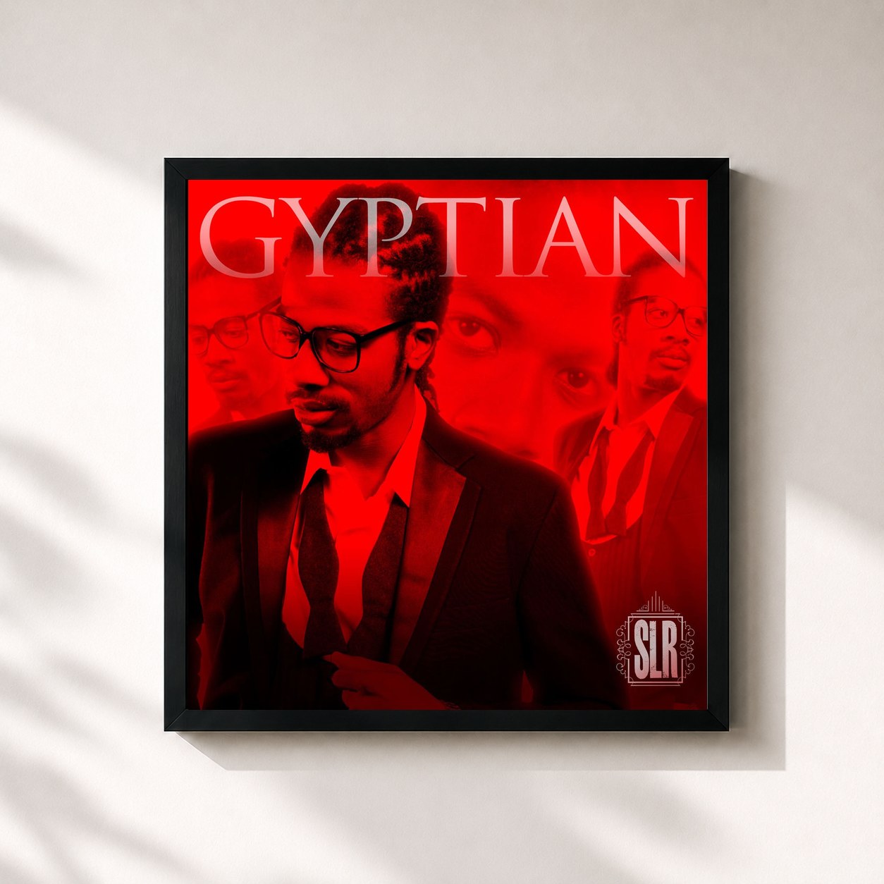 #noir Tableau carré de l'album SLR - EP de Gyptian, cadre noir 32x32 cm