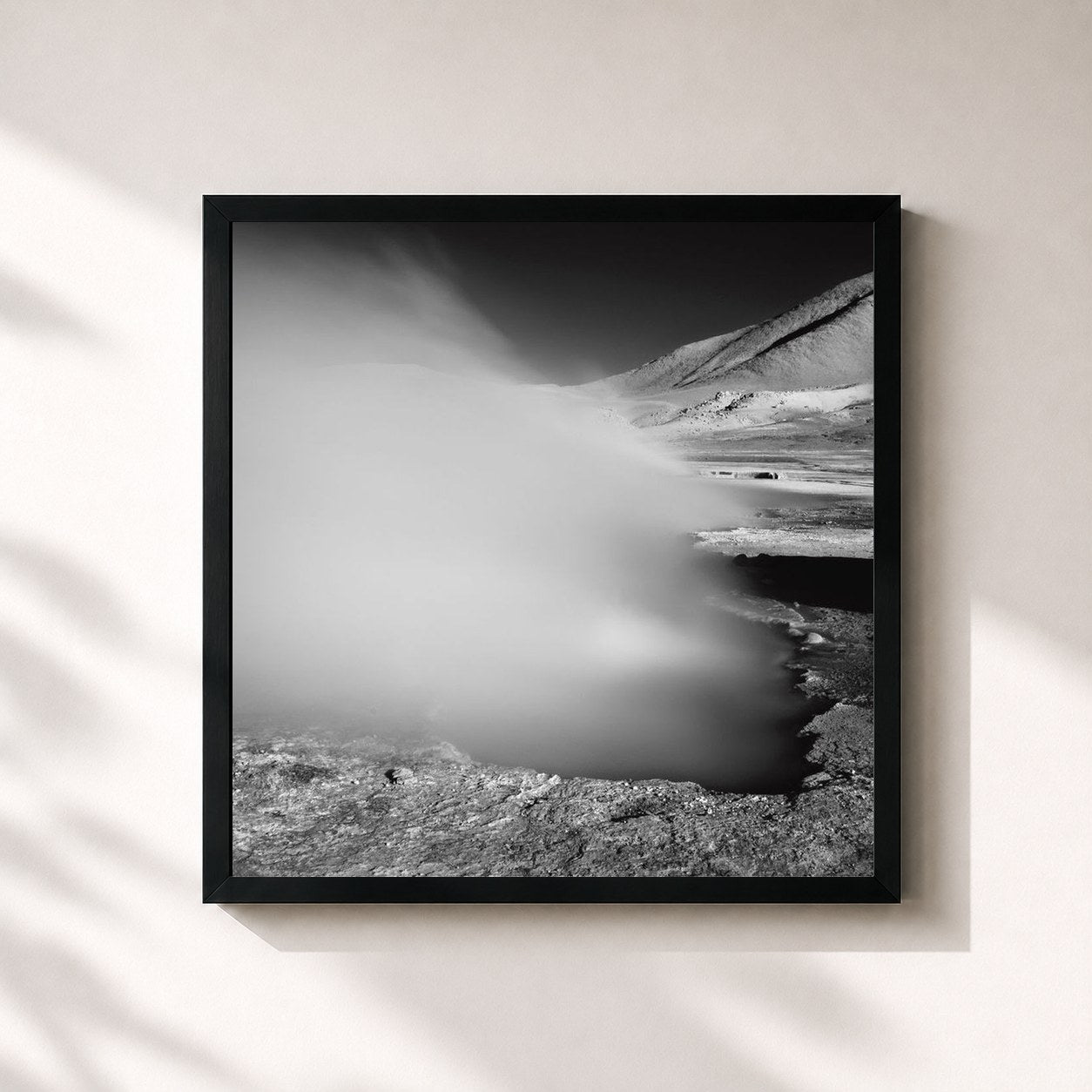 #noir Tableau carré de l'album Supernatural de Eyedress, cadre noir 32x32 cm