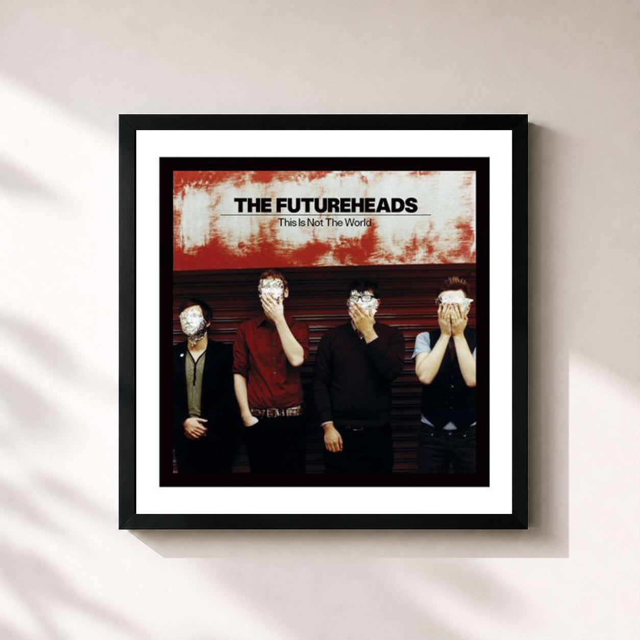 #noir Tableau carré de l'album This Is Not The World de The Futureheads, cadre noir 32x32 cm