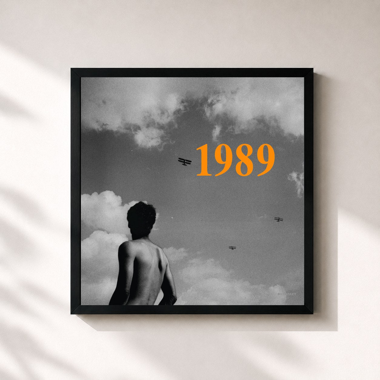 #noir Tableau carré de l'album 1989 de Kölsch, cadre noir 32x32 cm
