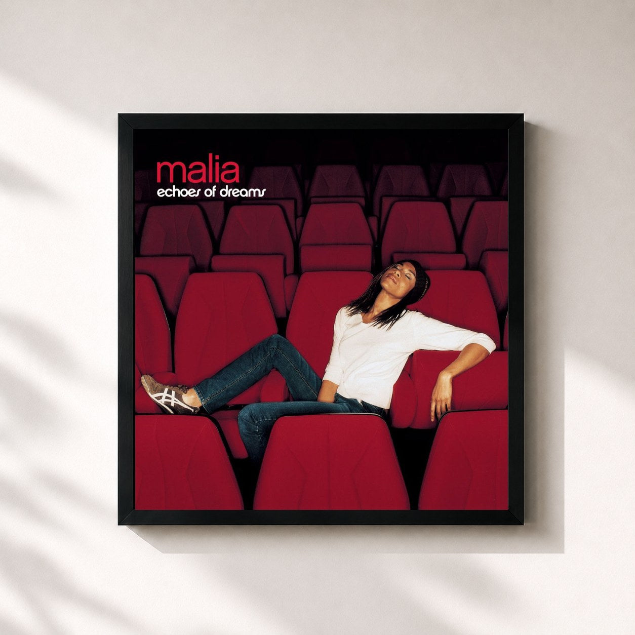 #noir Tableau carré de l'album Echoes of Dreams de Malia, cadre noir 32x32 cm