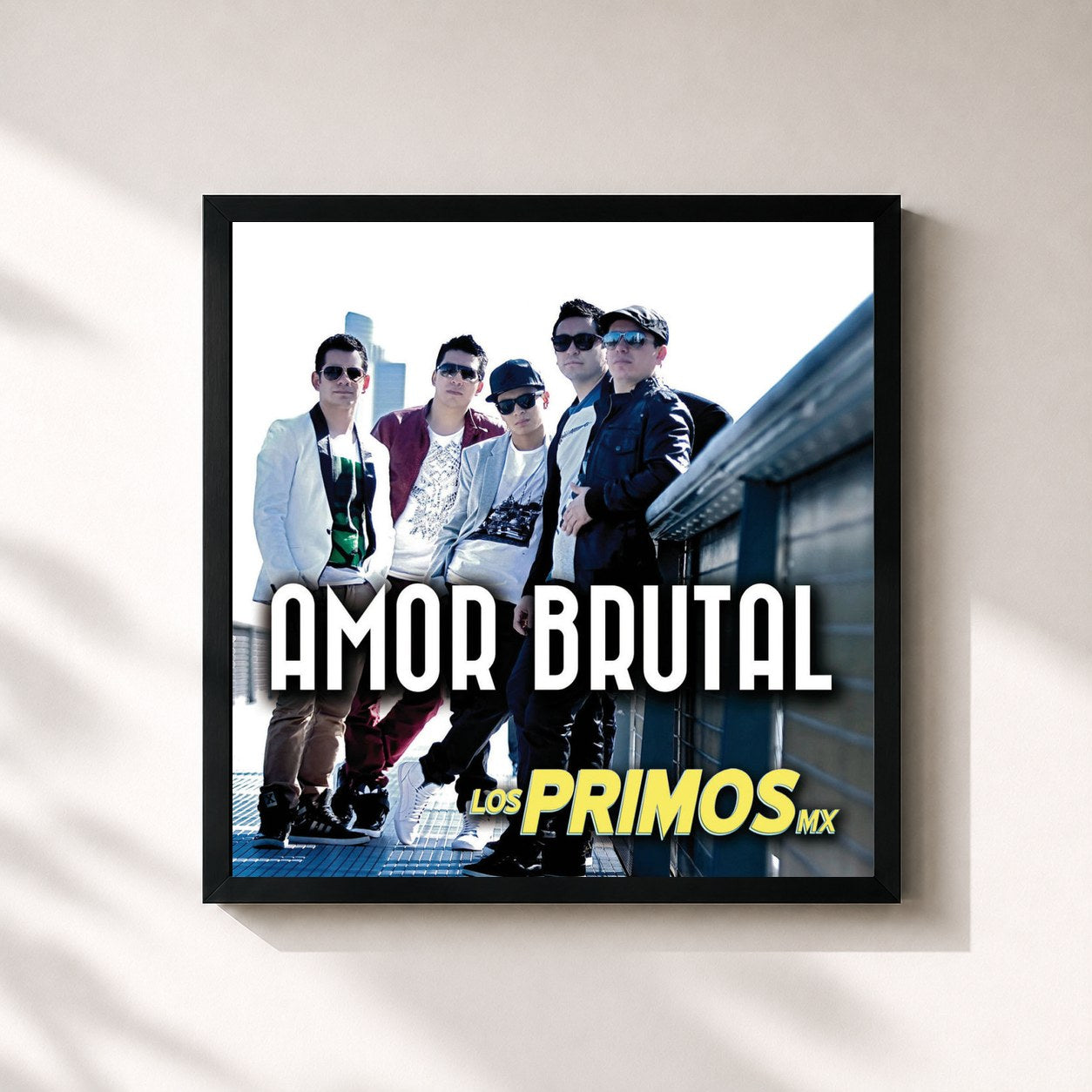 #noir Tableau carré de l'album Amor Brutal de Los Primos MX, cadre noir 32x32 cm