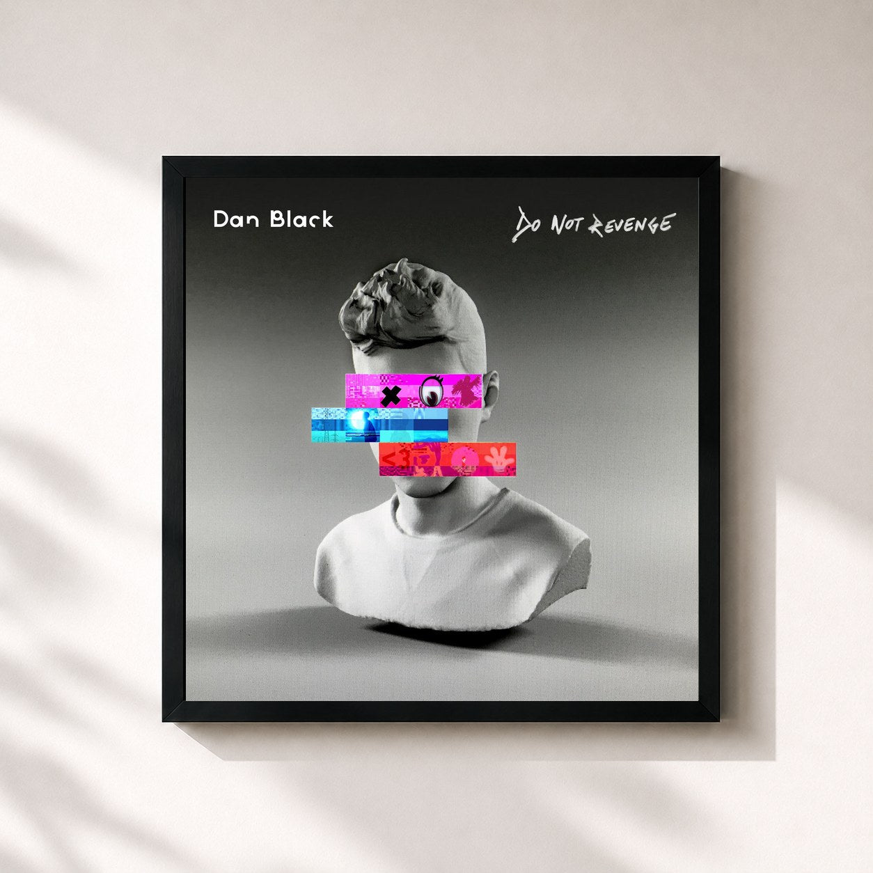 #noir Tableau carré de l'album Do Not Revenge de Dan Black, cadre noir 32x32 cm