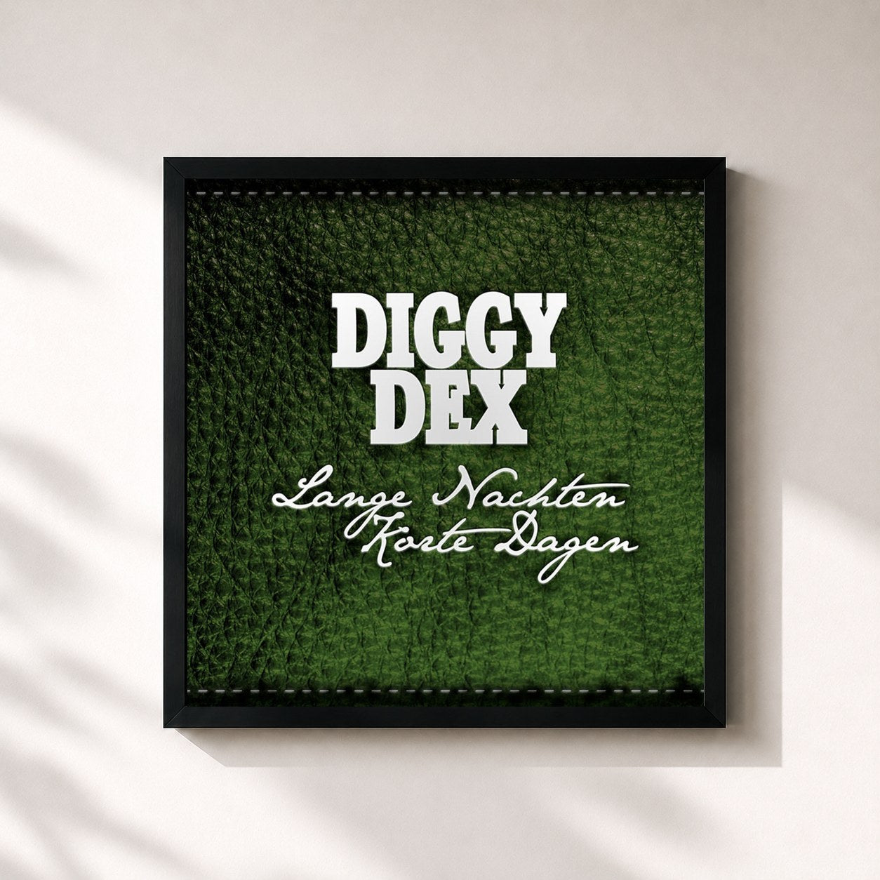 #noir Tableau carré de l'album Lange Nachten, Korte Dagen de Diggy Dex, cadre noir 32x32 cm