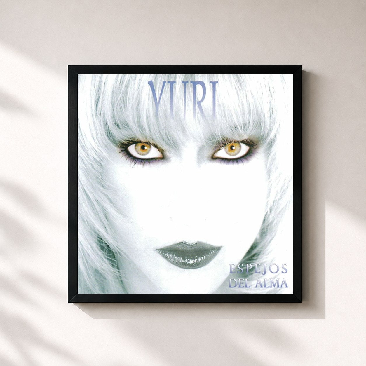 #noir Tableau carré de l'album Espejos Del Alma de Yuri, cadre noir 32x32 cm