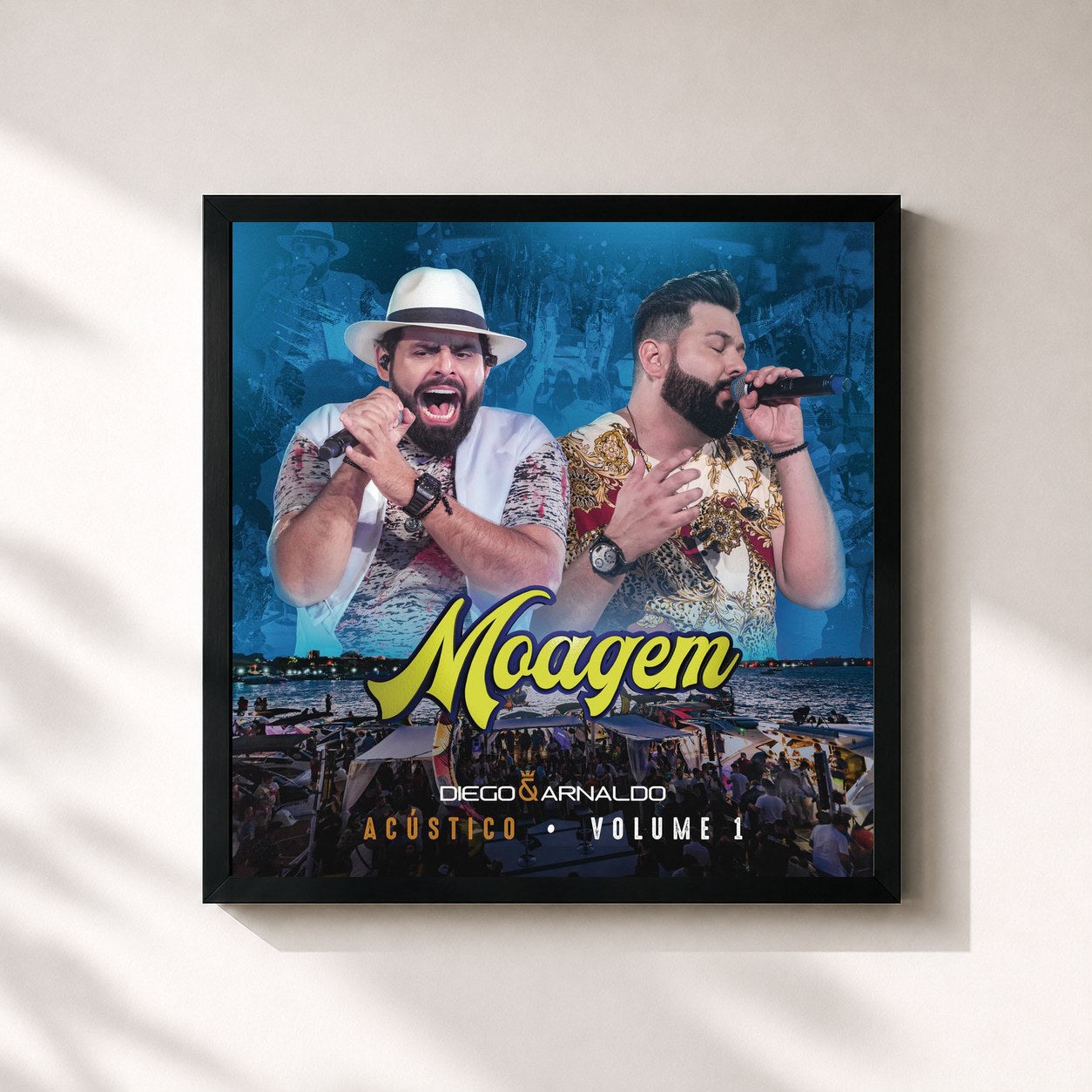 #noir Tableau carré de l'album Moagem Acústico Vol.1 de Diego & Arnaldo, cadre noir 32x32 cm
