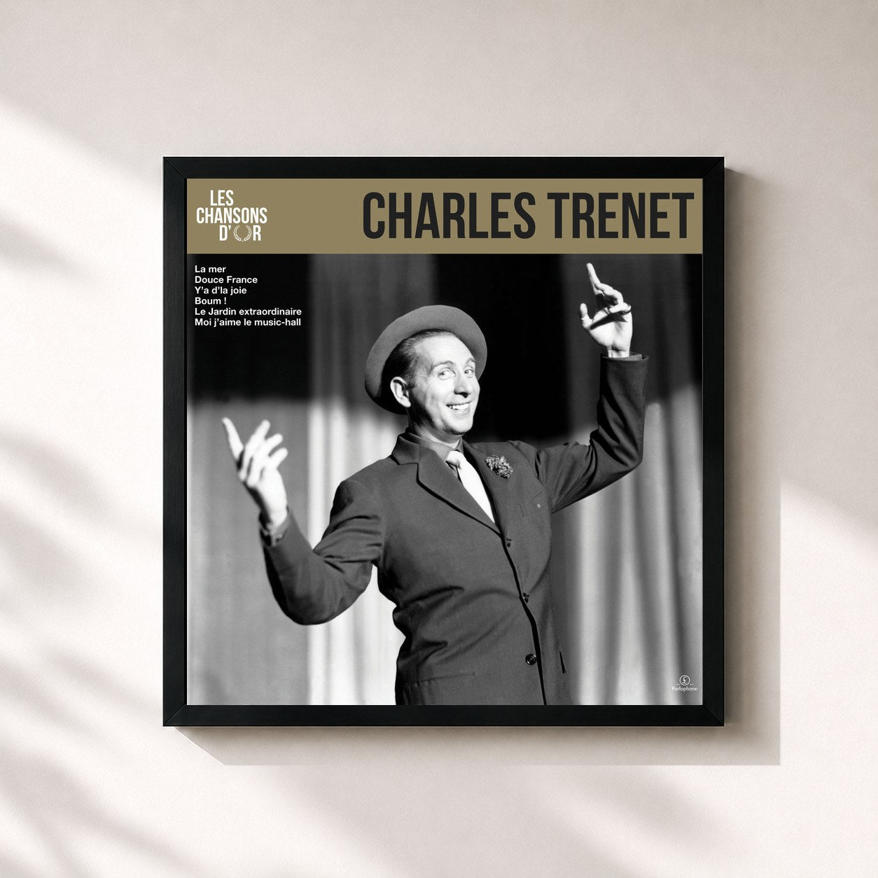 #noir Tableau carré de l'album Les chansons d'or de Charles Trenet, cadre noir 32x32 cm