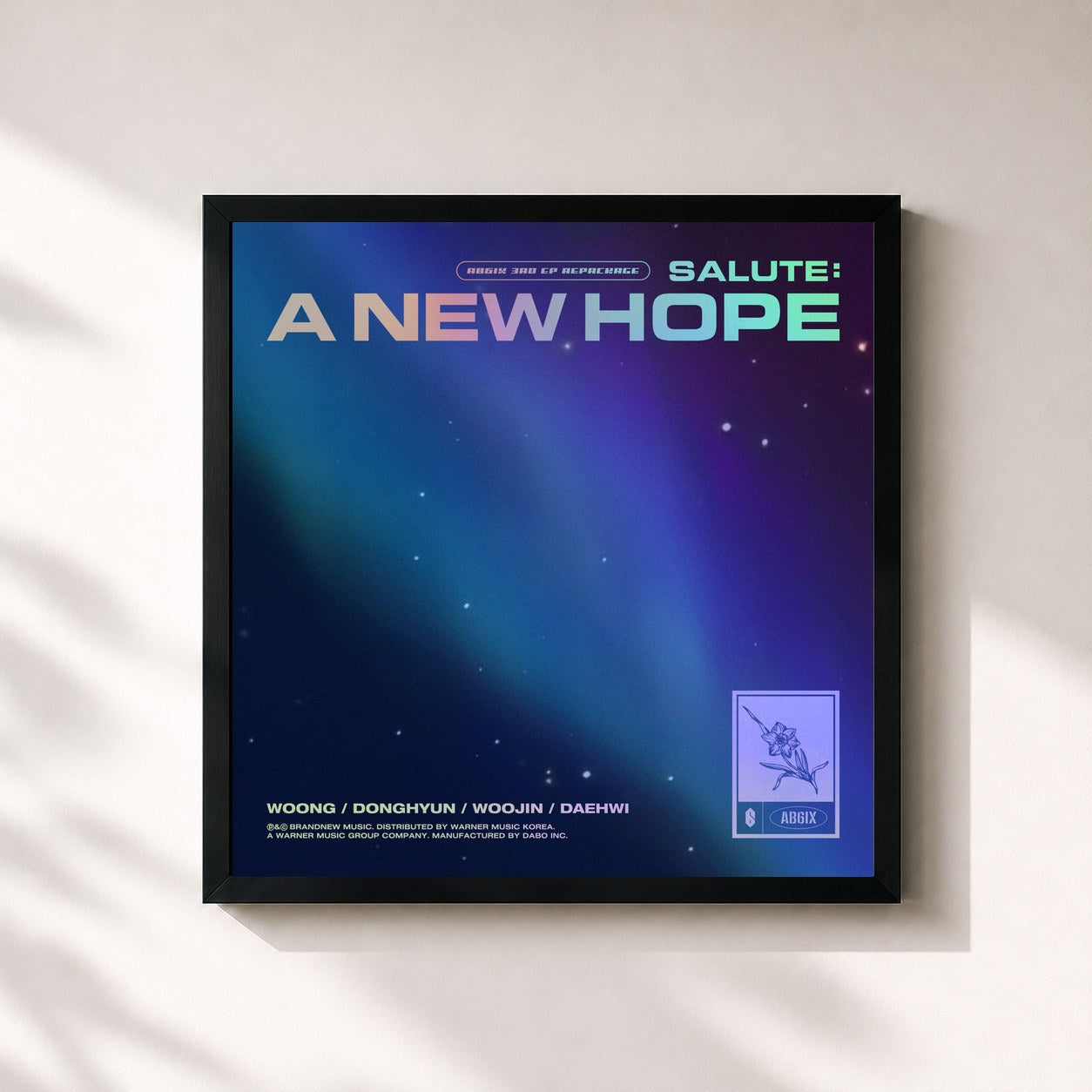 #noir Tableau carré de l'album SALUTE: A NEW HOPE de AB6IX, cadre noir 32x32 cm