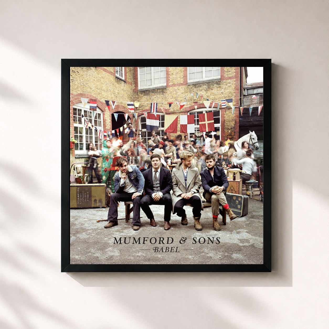 #noir Tableau carré de l'album Babel de Mumford & Sons, cadre noir 32x32 cm
