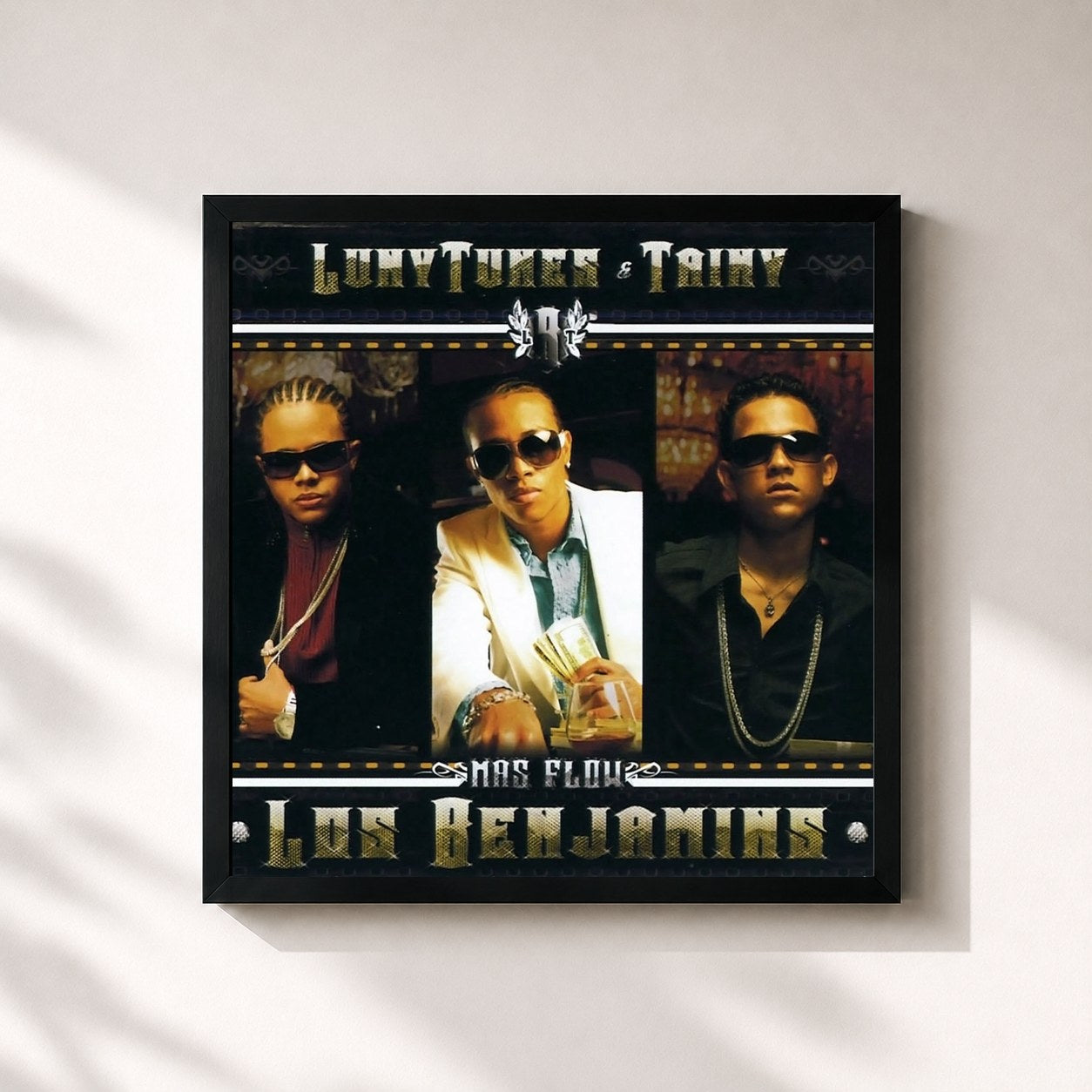 #noir Tableau carré de l'album Mas Flow - Los Benjamins de Luny Tunes, cadre noir 32x32 cm