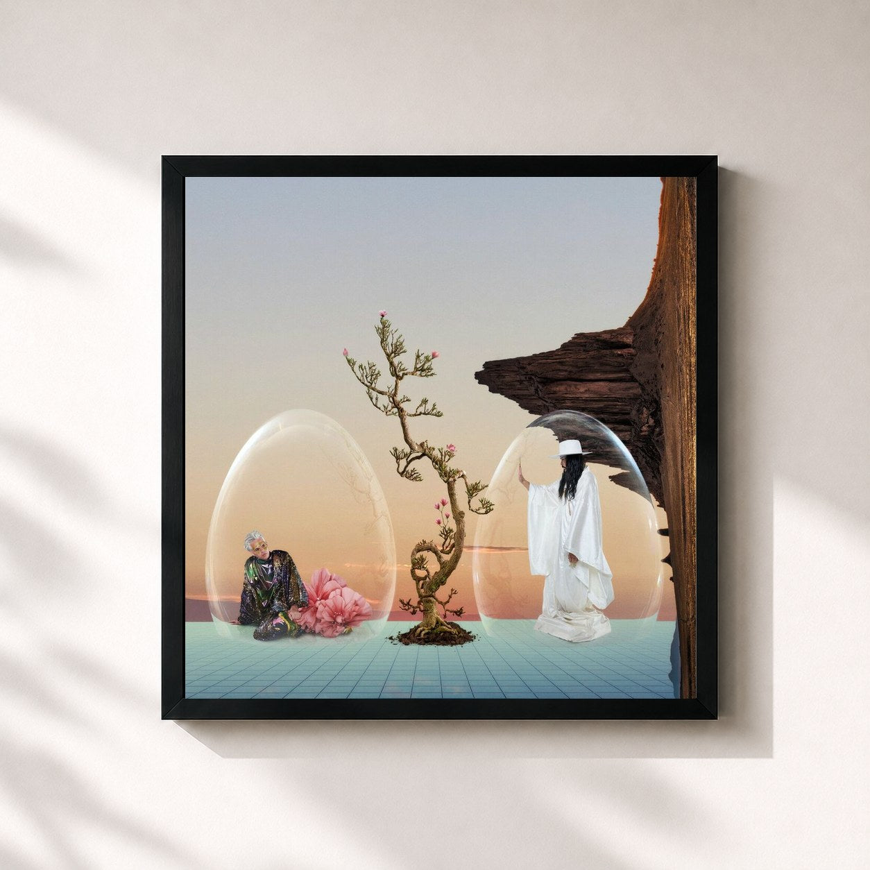 #noir Tableau carré de l'album Ask That God (Deluxe) de Empire of the Sun, cadre noir 32x32 cm