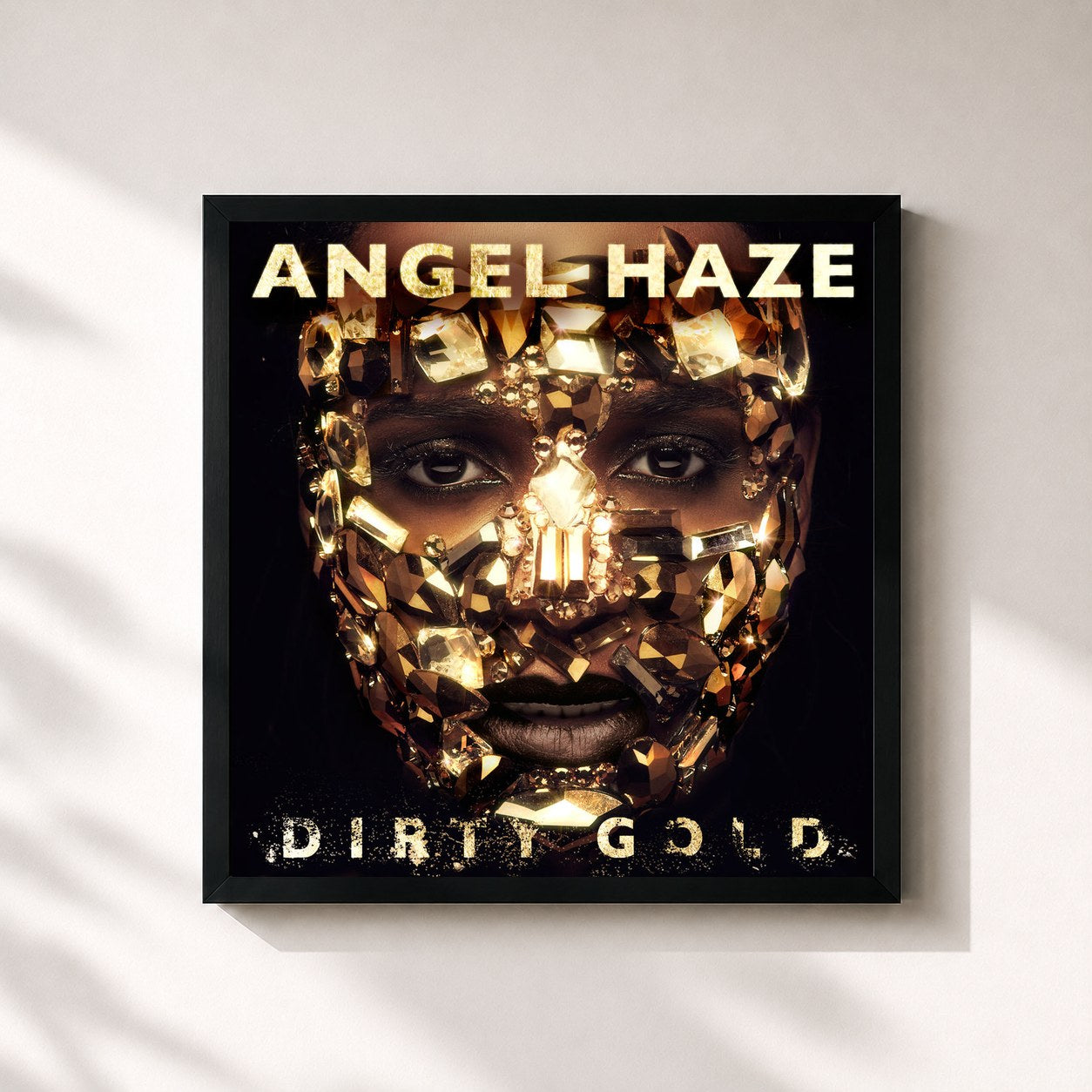 #noir Tableau carré de l'album Dirty Gold de Angel Haze, cadre noir 32x32 cm